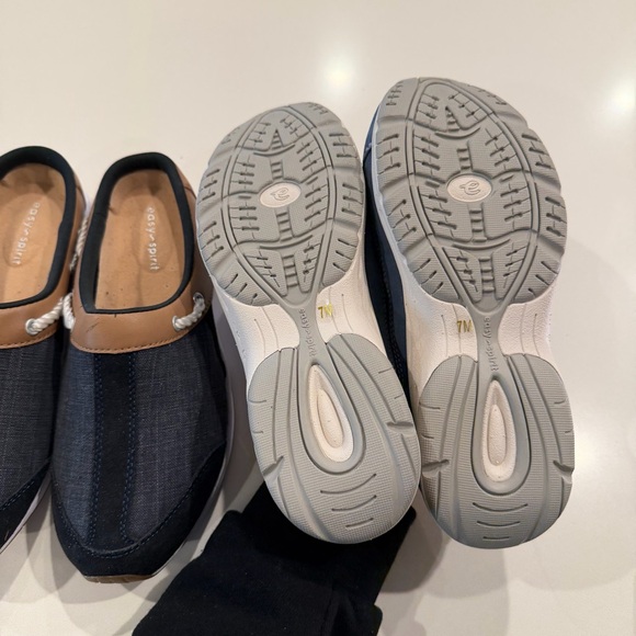 Easy Spirit Slip-On Shoes Bundle of 2 Size 7 - Picture 5 of 7